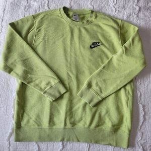 Nike Sportwear Club Crewneck Bright Lime Sweatshirt XL Like New Speckled Swoosh